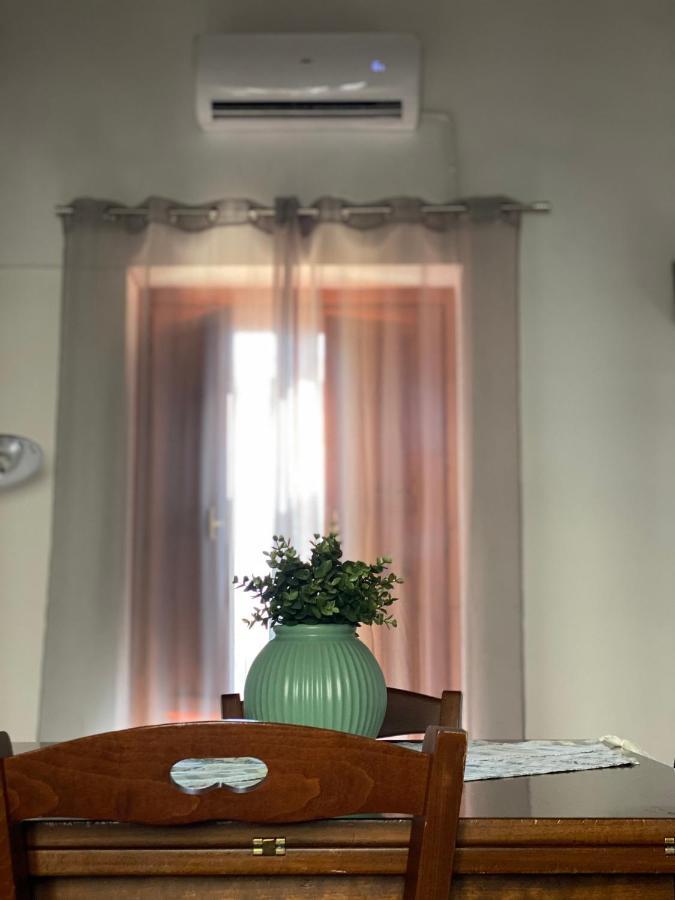 Вілла Marisa'S House Чефалу Екстер'єр фото